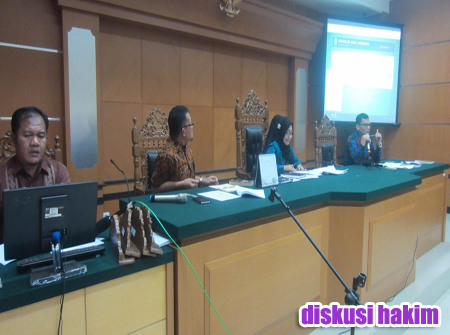 diskusihakim1a