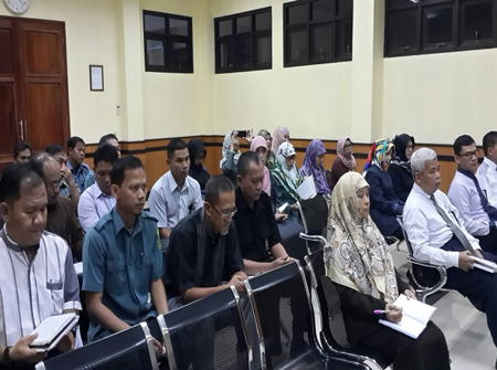 rapat1