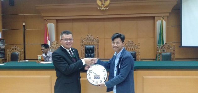 mhs tutup 1